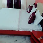 Paradise Hotel For Couples