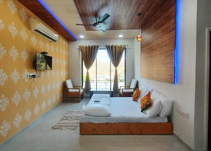 Rudraksha Inn