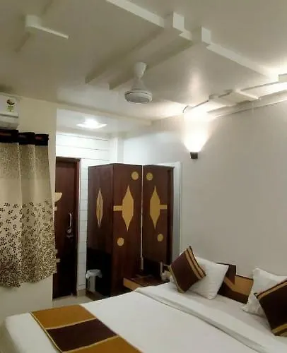 Hotel R.J.House, Mount Abu
