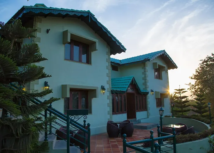 The Colonial Manek Manor