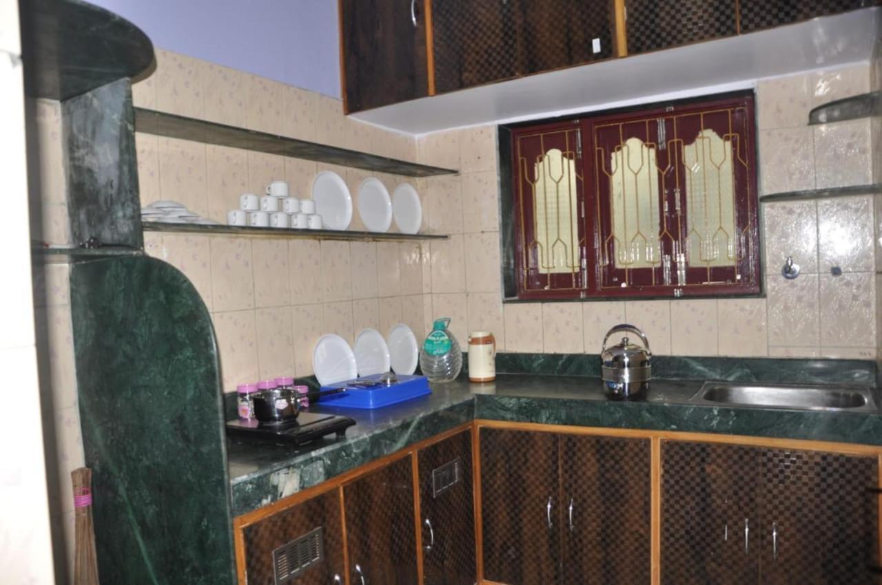 Hill Guest house Mount Abu