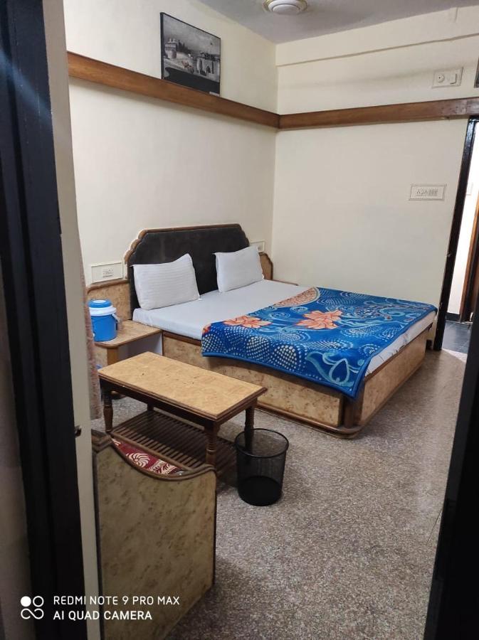 Hotel Priyanka Mount Abu