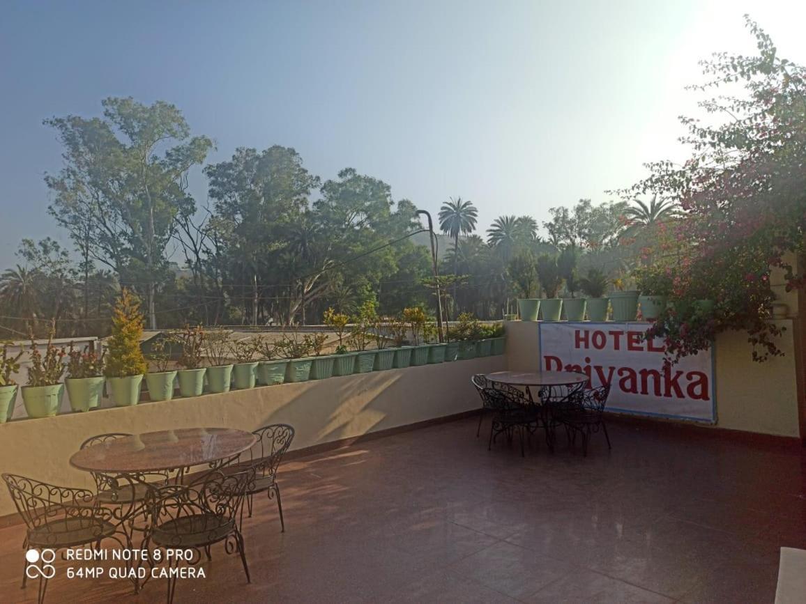 Priyanka Hotel Mount Abu