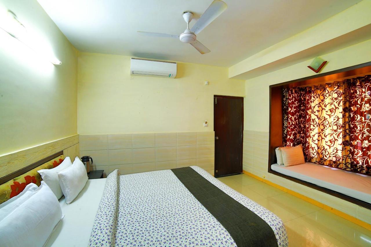 Hotel Samiralok 3*