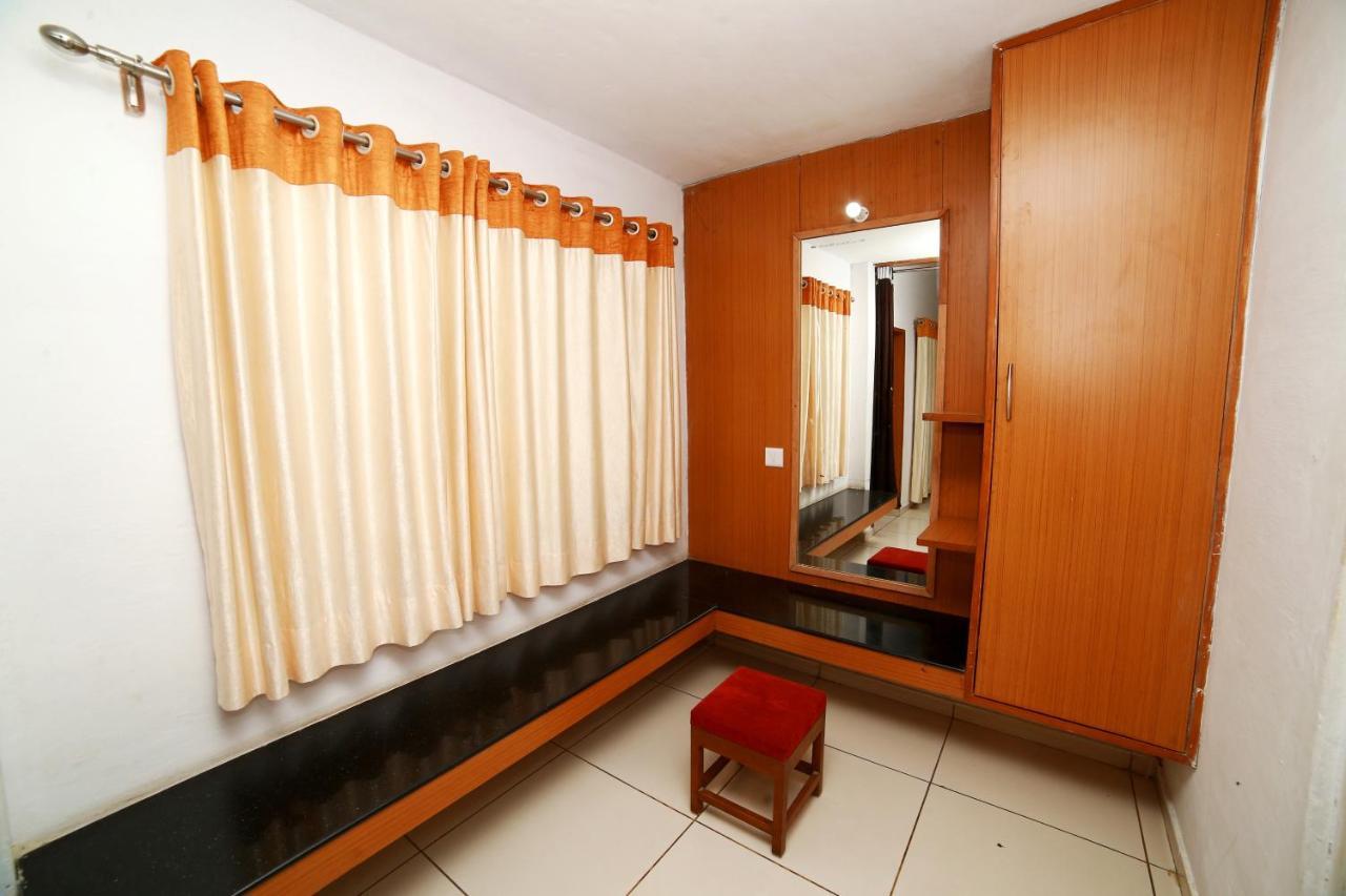 Hotel Samiralok 3*