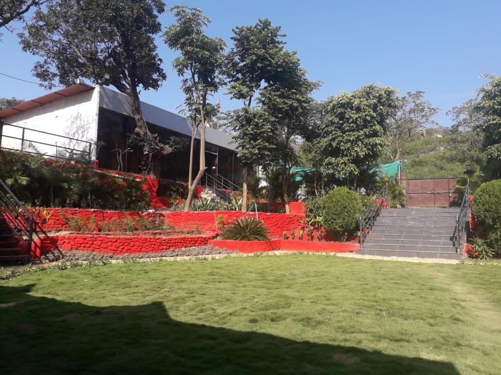 Resort The Village Mount Abu