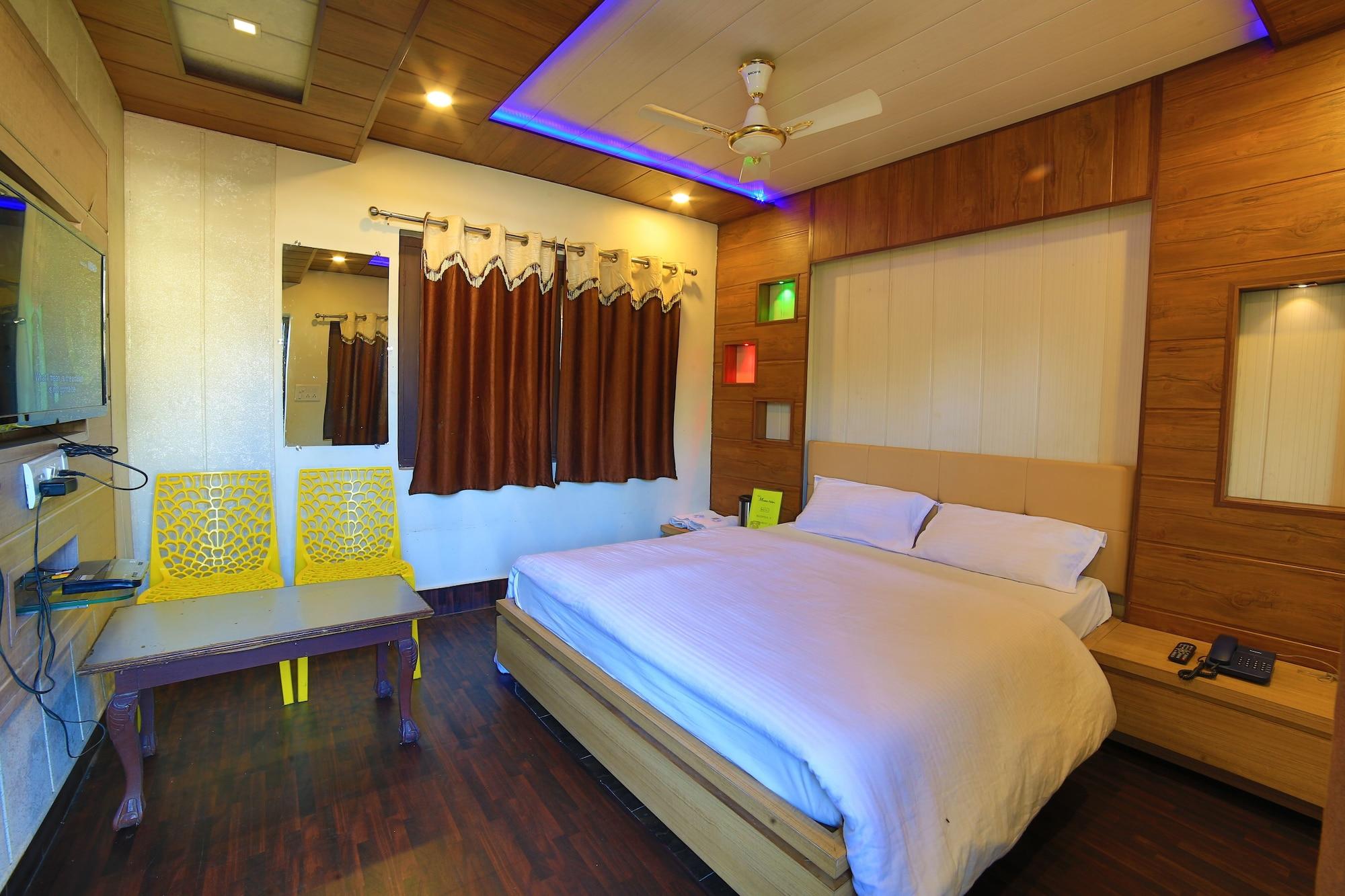 Mamta Palace Hotel 2*