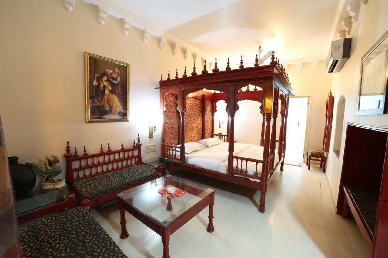 Samrat International 4*