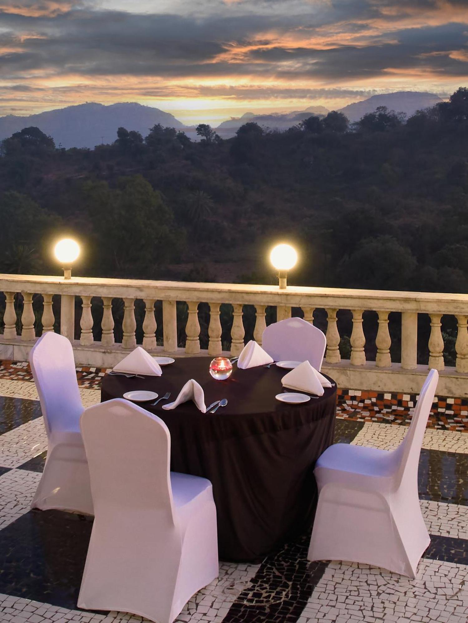 Sterling Resort 4*