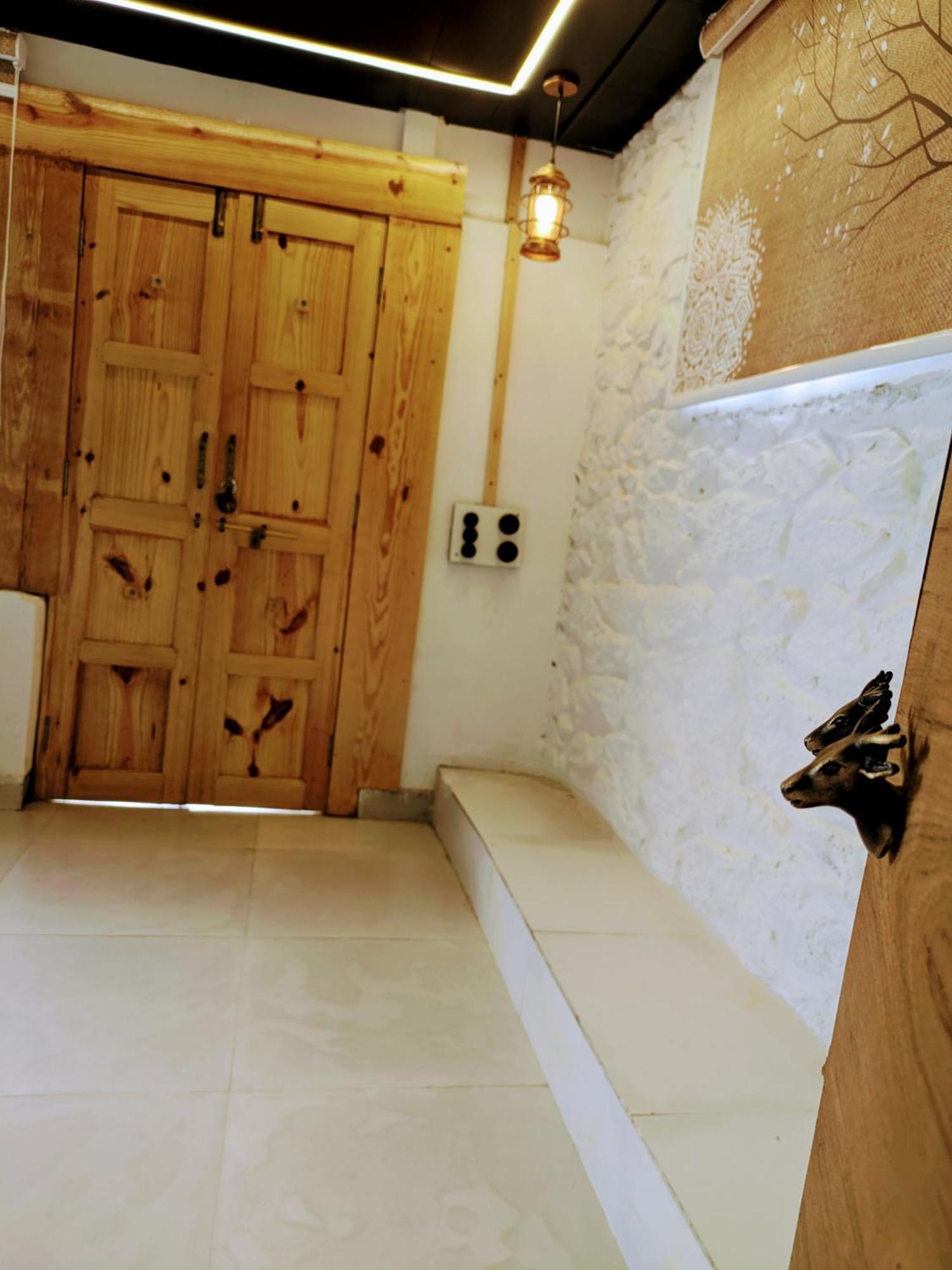 Guest house Cob House