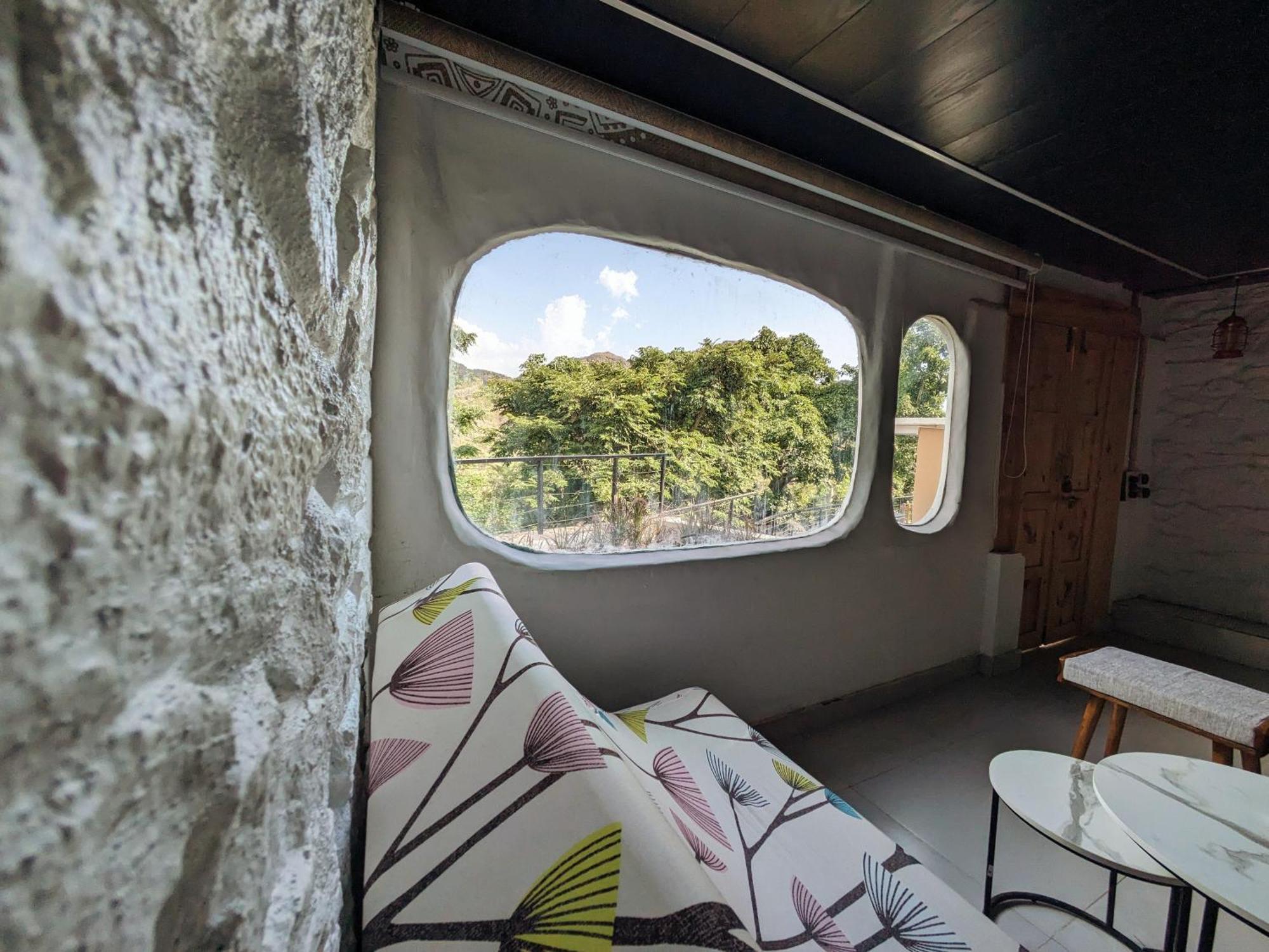 Guest house Cob House Mount Abu