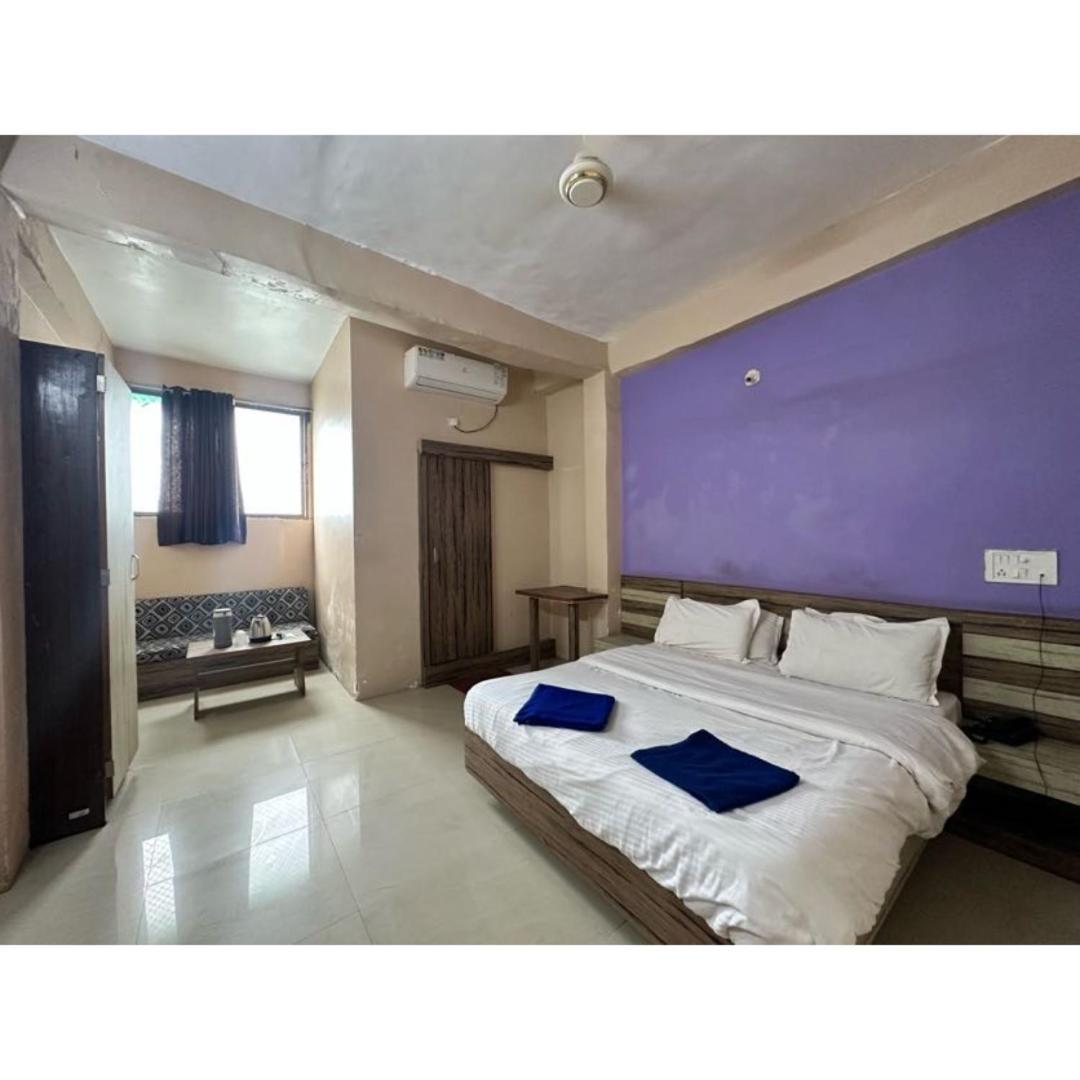 Always Welcome 3* Mount Abu