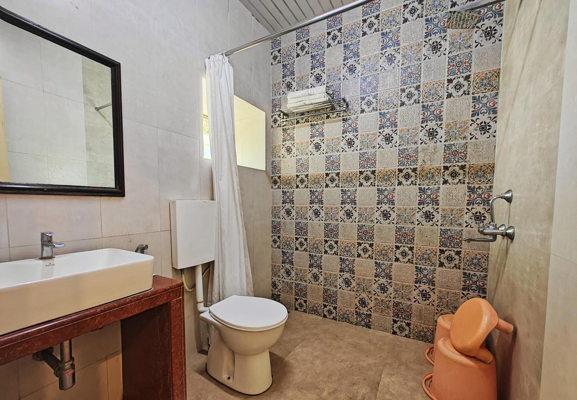 Hotel Saraswati Mount Abu