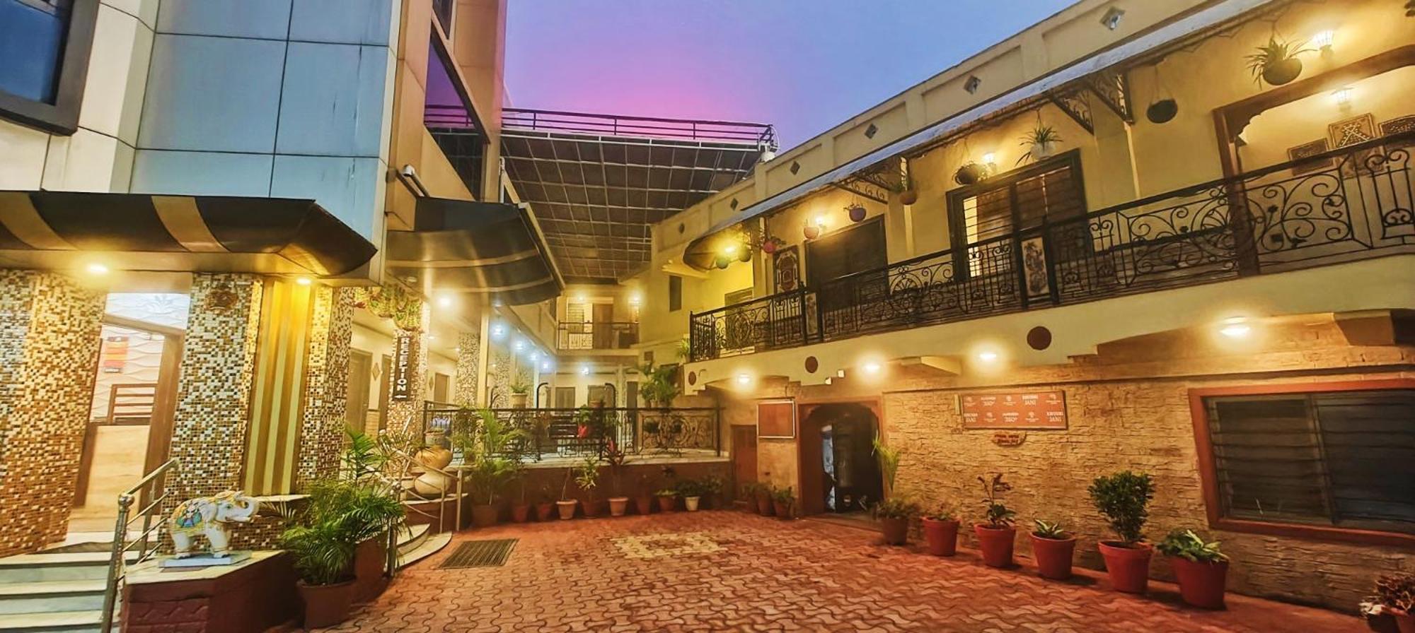 Saraswati Hotel Mount Abu