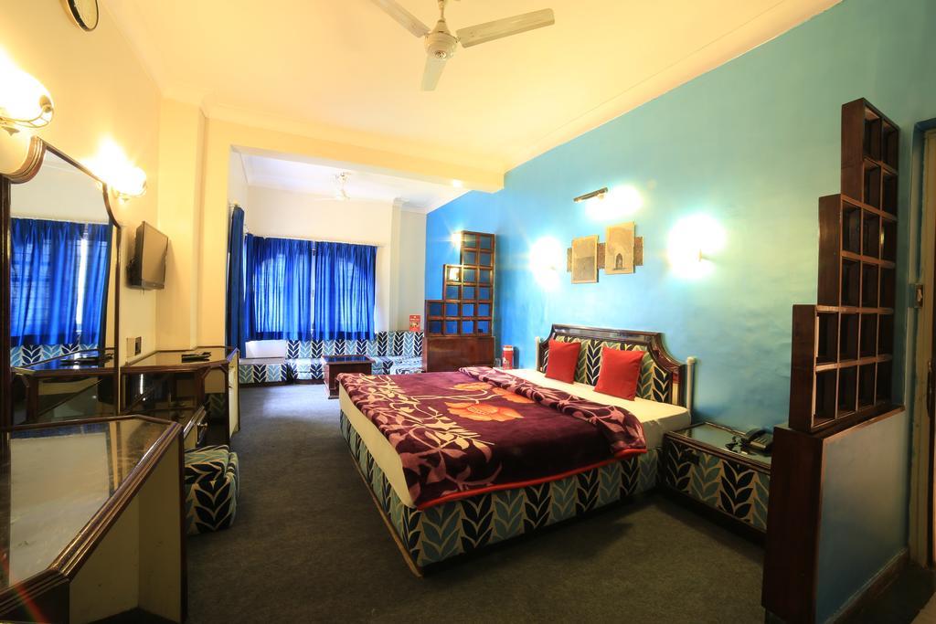 Hotel Maganji's Mount Abu