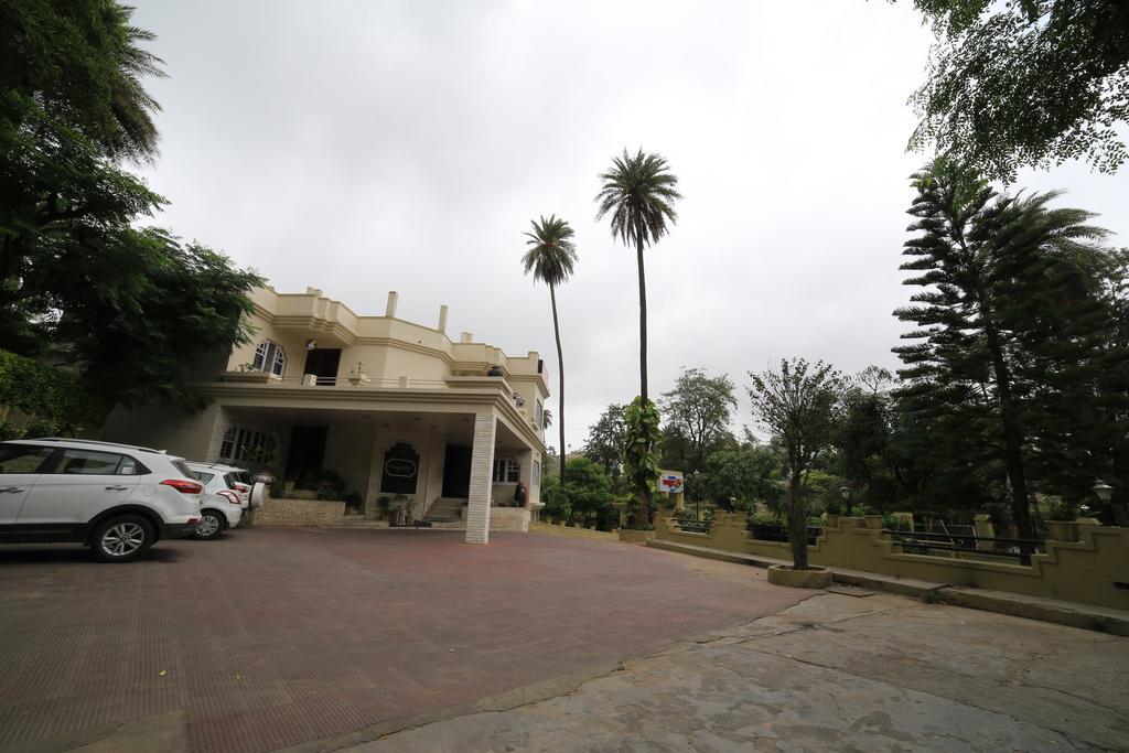Hotel Maganji's 3*