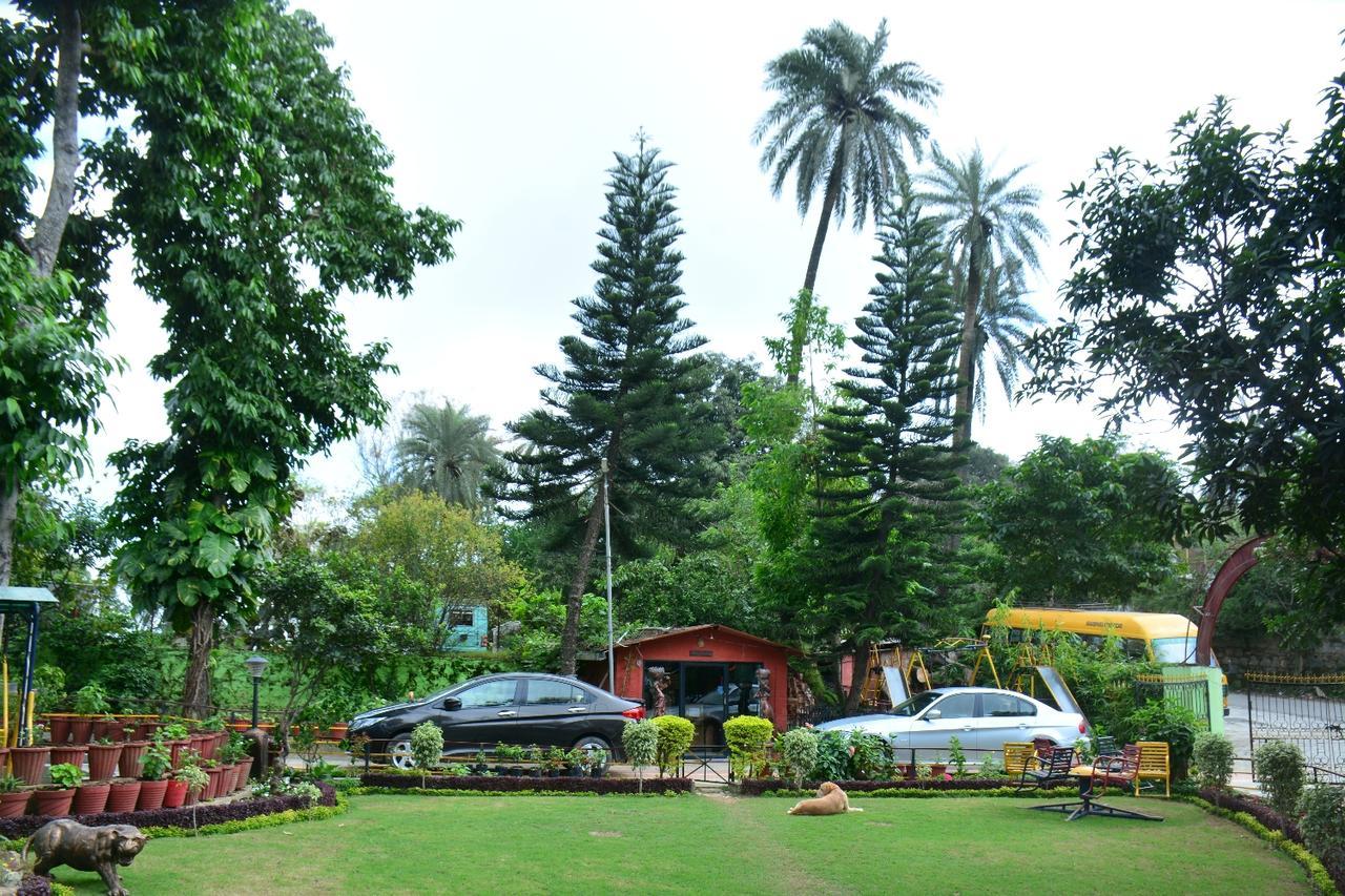 Toppers Corner Mount Abu