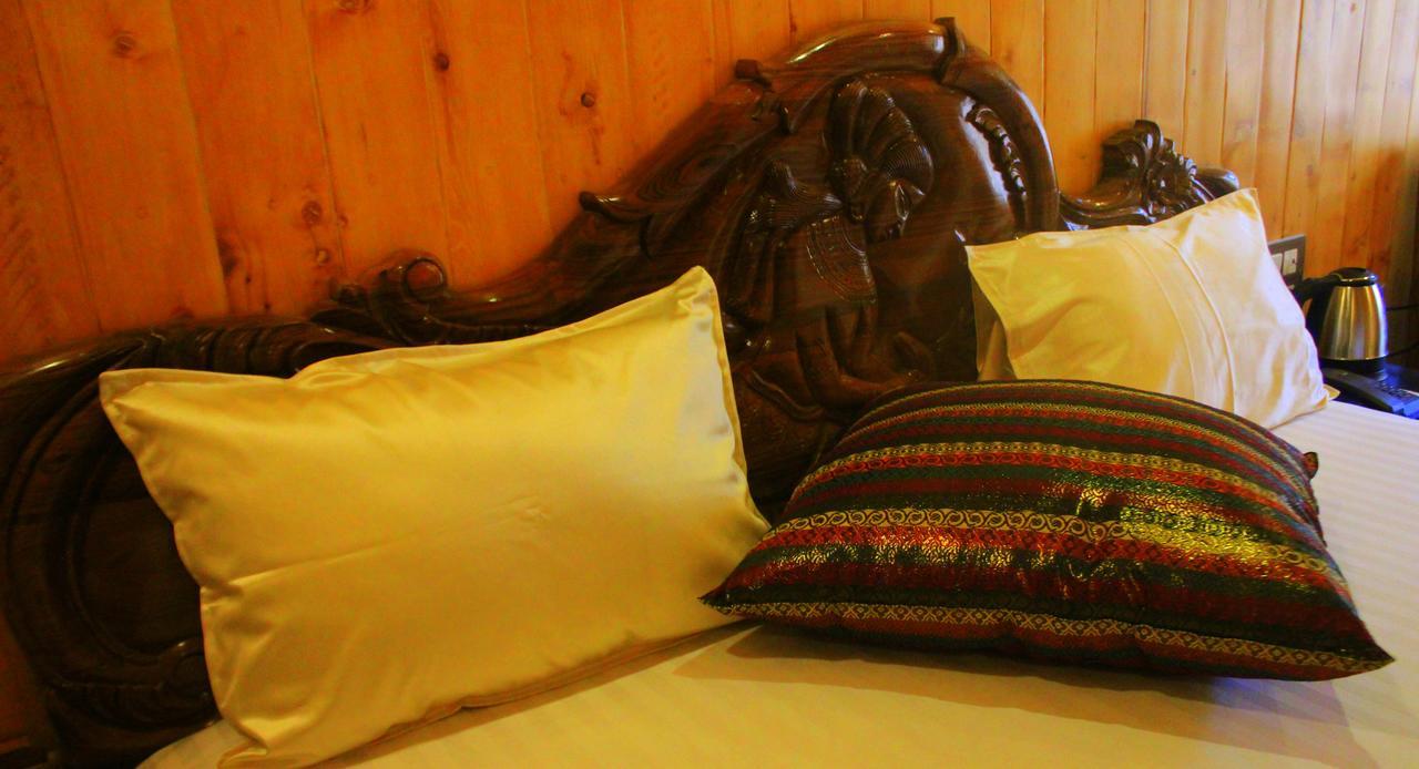 Hotel Toppers Corner 2*