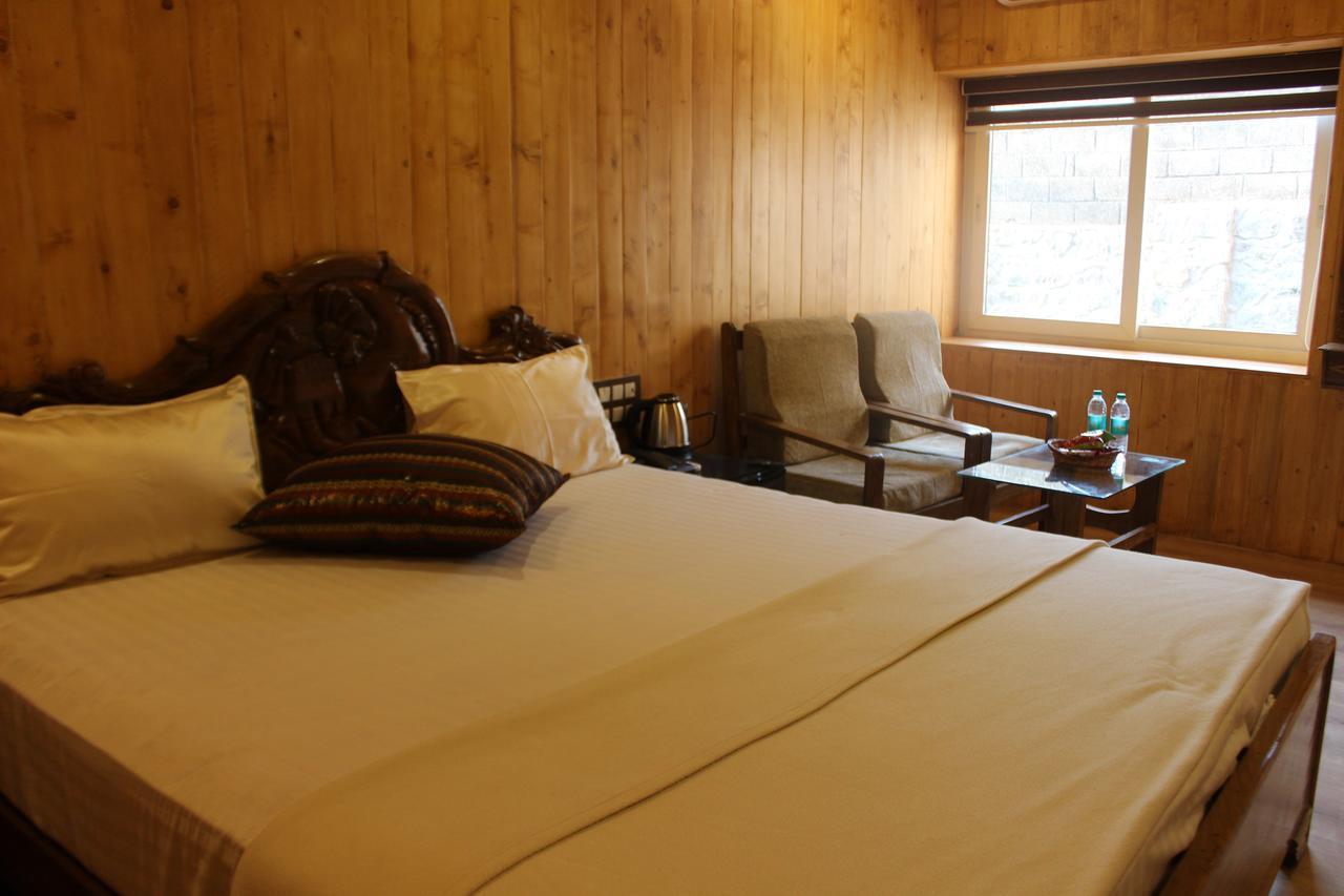 Hotel Toppers Corner 2*