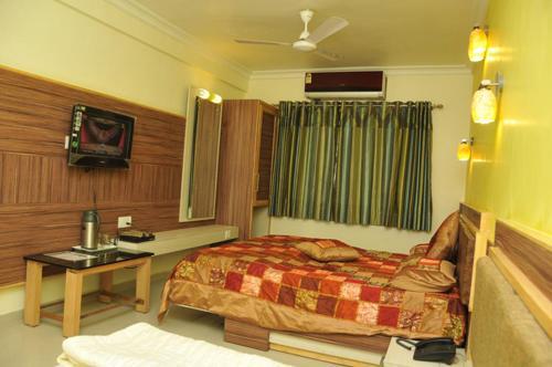 Hotel Crystal Nakki 25 Meter Mount Abu