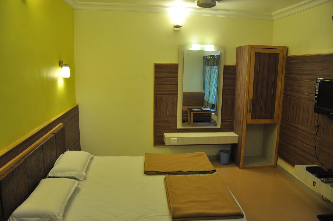 Crystal Nakki 25 Meter Hotel Mount Abu