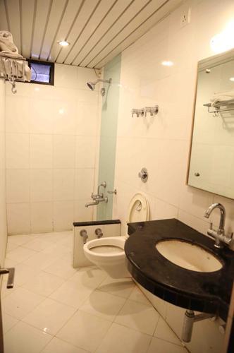 Crystal Nakki 25 Meter Hotel Mount Abu