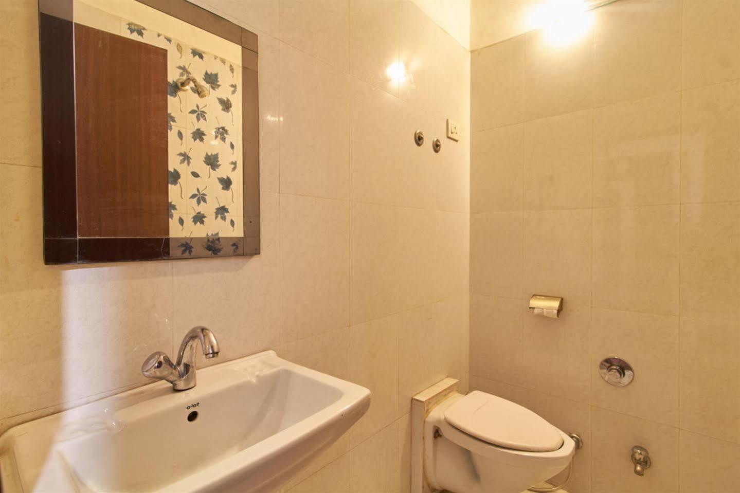 Goodluck Residency 500 Meters From Nakki 2* Mount Abu