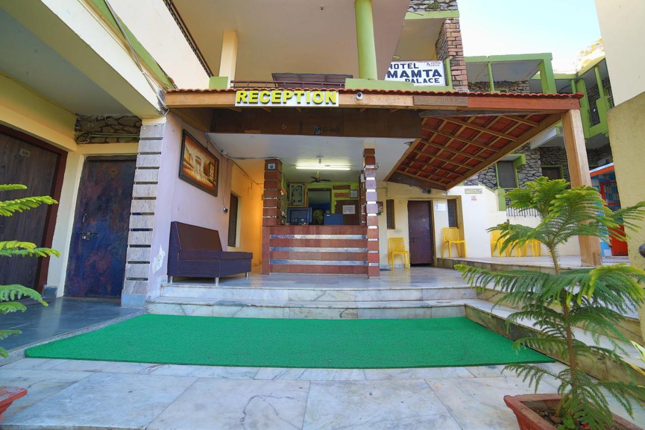 Mamta Palace 2*