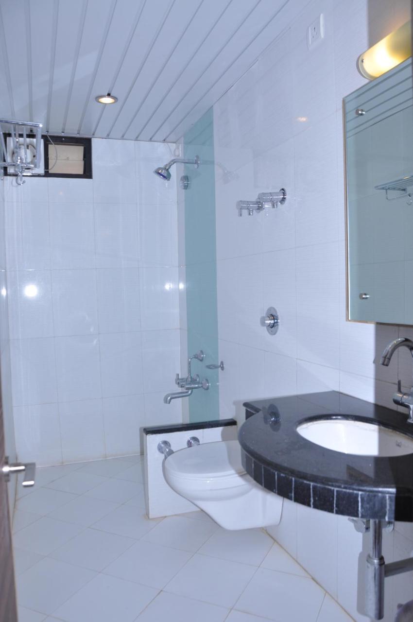 Hotel Crystal Nakki 25 Meter Mount Abu