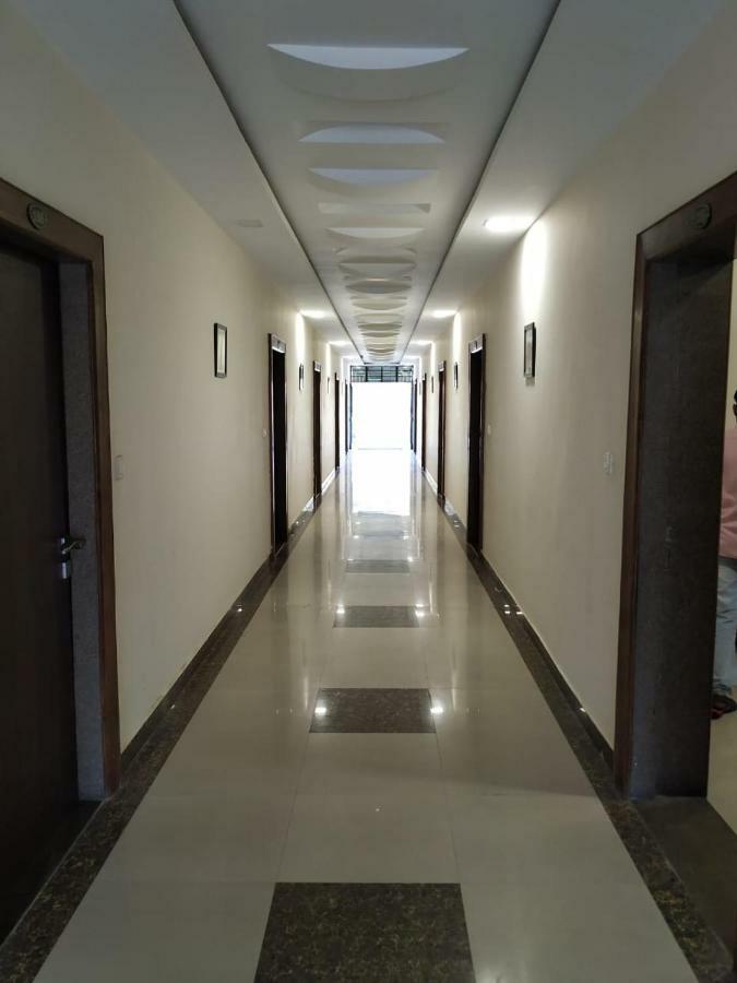 Kaka Hotel 2*