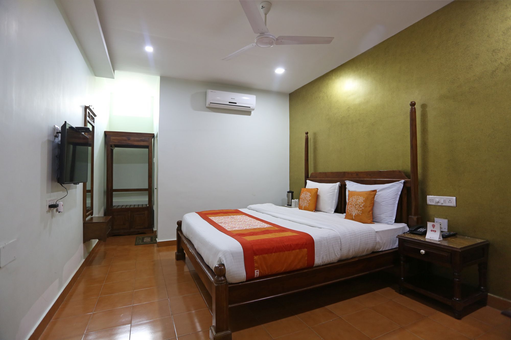Oyo 6549 Gorbandh 3*