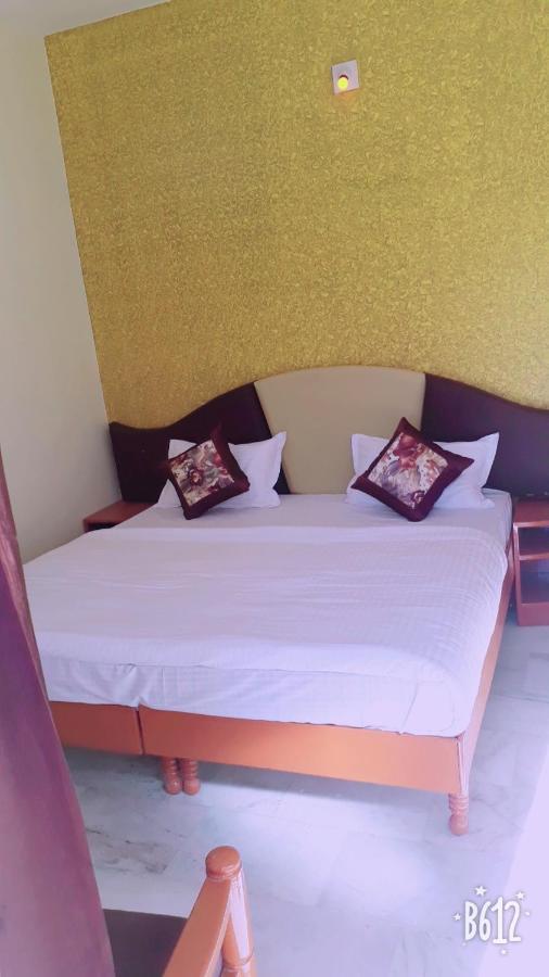 Paradise For Couples Mount Abu