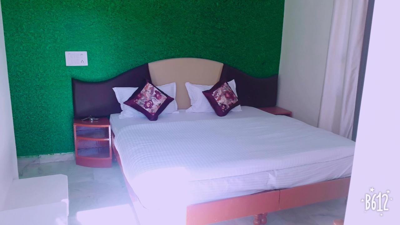 Paradise For Couples Hotel Mount Abu